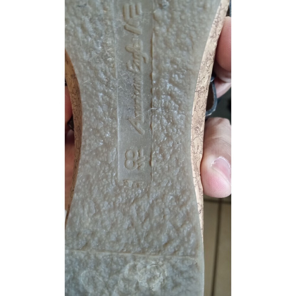 American Eagle brown Leather like wedge sandals - Picture 6 of 7